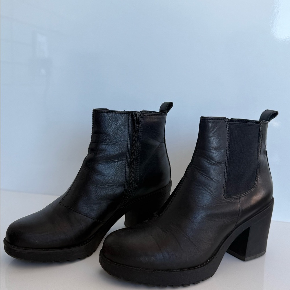 Vagabond Black Ankle Boots